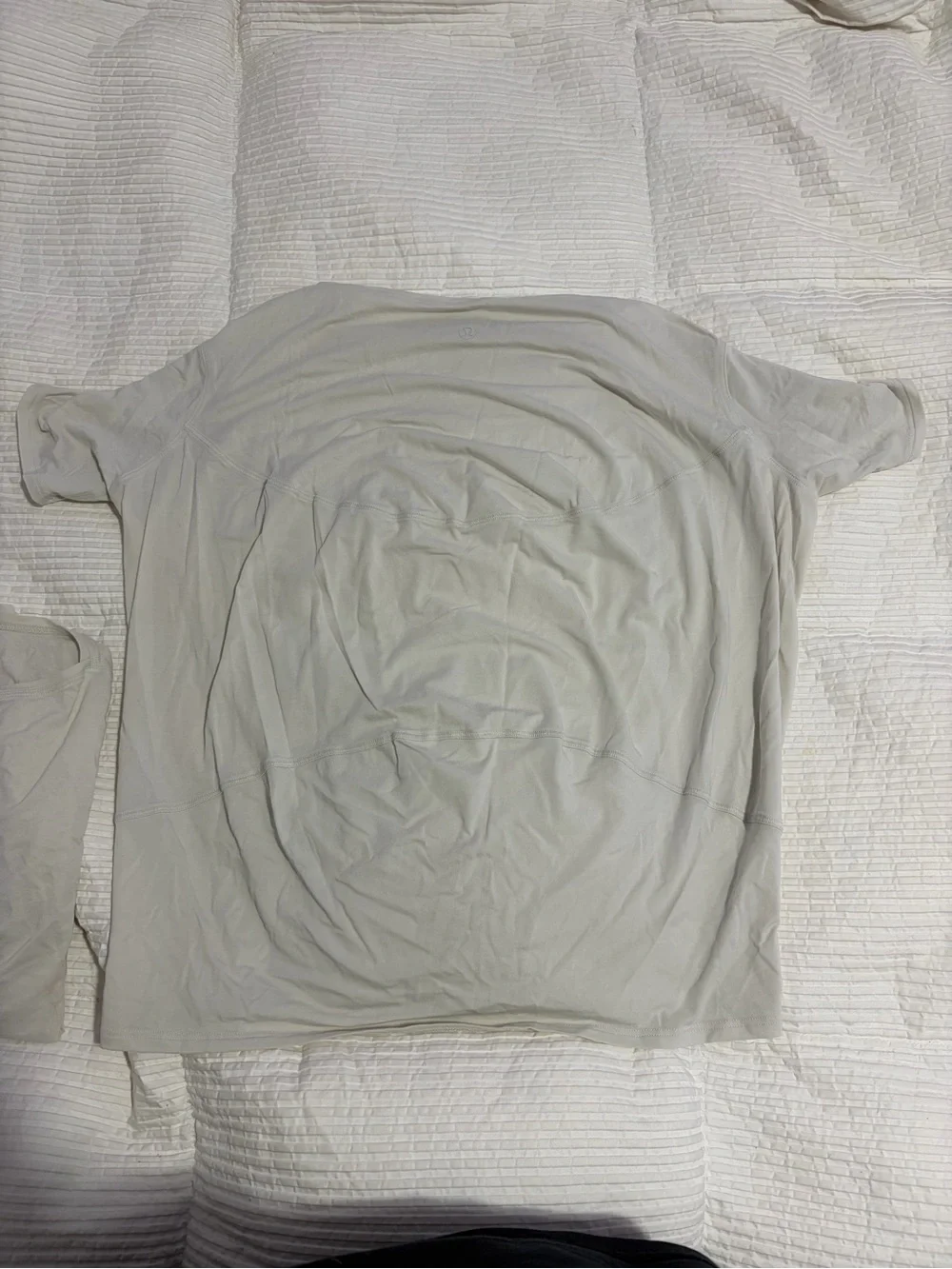 TWO lululemon athletica Light Gray Short Sleeve Tee